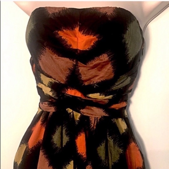 🆕 The Limited strapless flare mini dr… - Picture 4 of 10